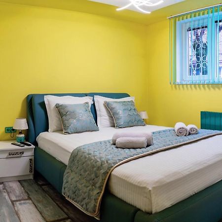 Sofiel Cozy Apartment - Top Center 소피아 외부 사진
